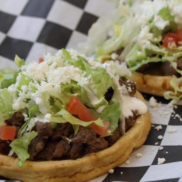 Sopes.